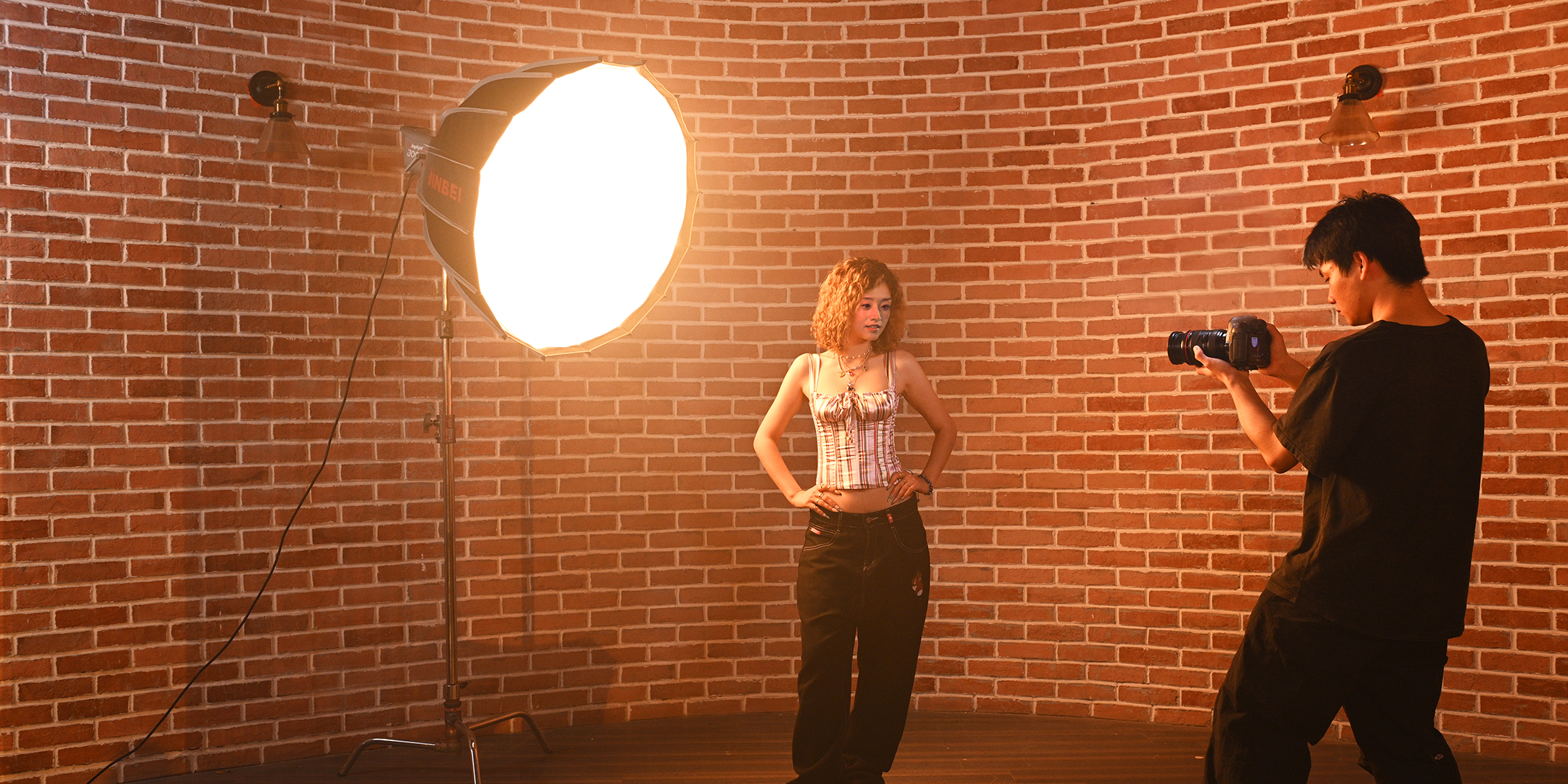 Das richtige Licht für jede Aufnahme: Wie Dauerlicht kreative Arbeit erleichtert